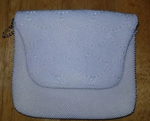 VINTAGE IVORY FAUX PEARL PURSE MADE IN HONG KONG ~EUC~ - Picture 1 of 4
