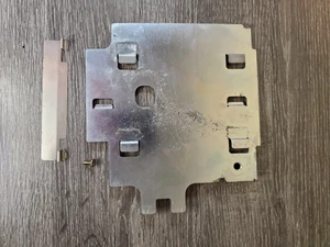 Sega CD Model 2 System Metal Plate Heat Shield Mounting Kit + Bracket & Screw - Picture 1 of 7