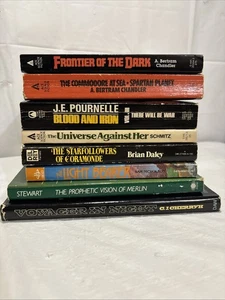 Bertram Chandler Daley Pournelle Cherryh  Vintage Sci Fi Book Lot Of 8. Fantasy - Picture 1 of 3