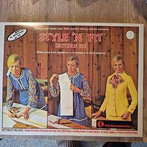 Style 'N Fit Pattern Kit -K-Tel International Inc 1972- Vintage Over 500 Pattern - Picture 1 of 2