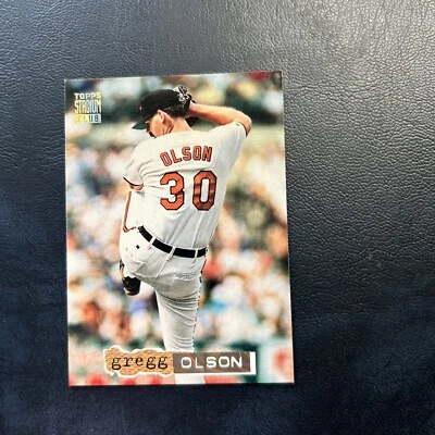 B10 1994 Stadium Club Golden Rainbow #196 Gregg Olson Baltimore Orioles - Image 1 of 2