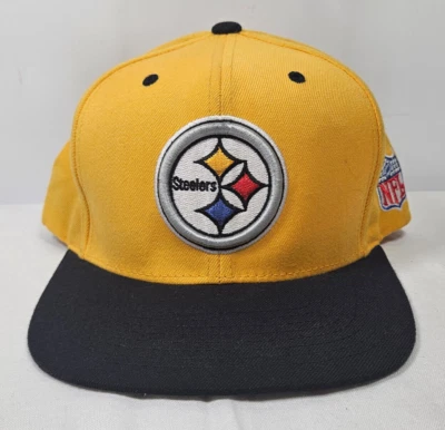 Boné Pittsburgh Steelers preto e amarelo coleção vintage Mitchell & Ness - Imagem 1 de 4