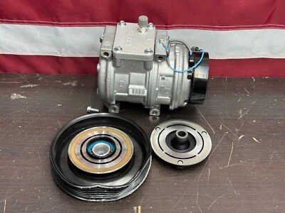 Compressor DENSO 4711198 A/C com embreagem para Acura CL 97 Honda Accord 94-97 2.2L - Imagem 1 de 4