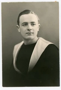 PHOTO novembre 1939 Première permission Tours, un marin Marine de Guerre - Imagen 1 de 2