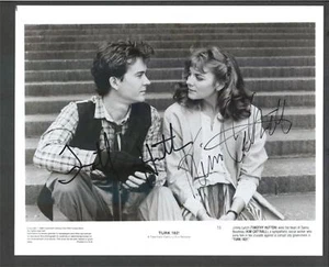 Timothy Hutton & Kim Cattrall - mehrfach signiertes Autogramm 8x10 Foto - TURK 182 - Bild 1 von 1