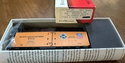 InterMountain HO Kit 41702p-20 Refrigerator Car PFE Double Herald 42599 NY - Image 1 of 4