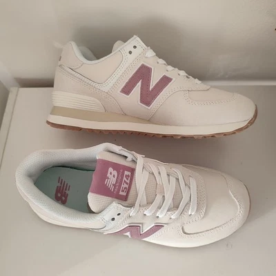 Talla 7,5W / 6M New Balance Mujer’s 574 – Estilo Clásico y Comodidad Foto 1 de 4