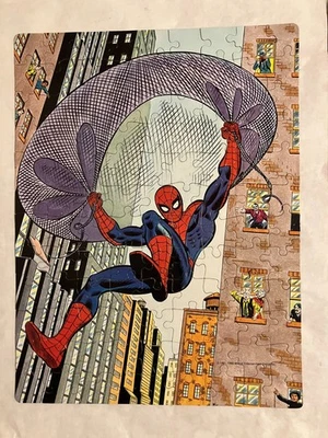The Amazing Spider-Man - Rompecabezas de 100 piezas vintage 1988 (¿Johnny Romita SR.?) Foto 1 de 4