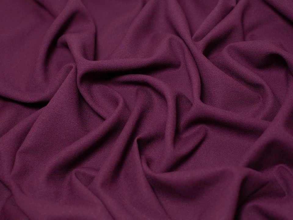 Deluxe 100% Wool Crepe Fabric 150cm / 60"  Wide  - per metre - Image 1 of 1
