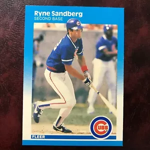 1987 Fleer SET LUCIDO RYNE SANDBERG #572 CUBS CHICAGO ** NUOVO DI ZECCA ** ALTA QUALITÀ ** - Foto 1 di 1