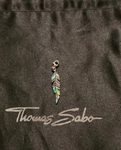THOMAS SABO Charm-Anhänger Ethno Feder, 925 Sterlingsilber, Y0034-340-7 - Bild 1 von 2