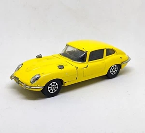 Corgi Whizzwheels 374 Jaguar tipo E 2+2 en amarillo - Imagen 1 de 6