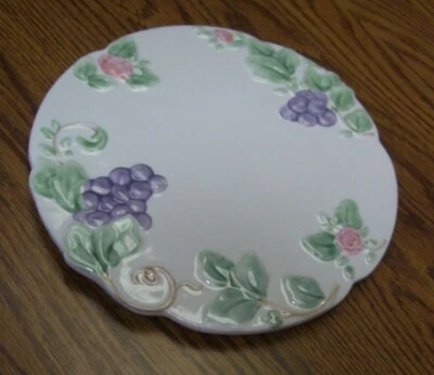 Pfaltzgraff Ivory/Grapevine Pattern Cheese Tray/Raised Accents (8 1/2" Round) - Image 1 of 4