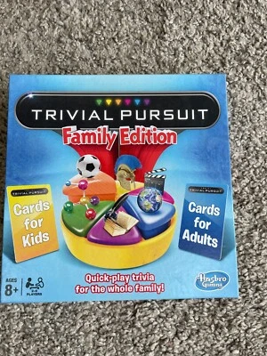 Trivial Pursuit Family Edition Board Game Complete Great Family Entertainment - Image 1 of 3