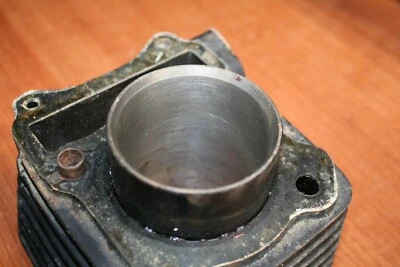 Suzuki ALT 125 ALT125 1983 cilindro jarra barril LT125 OEM 83 horas Diámetro E Foto 1 de 4