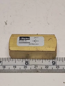 Parker 1/4" Pneumatic Check Valve 339 Series , Model No. 003399006 - Picture 1 of 6
