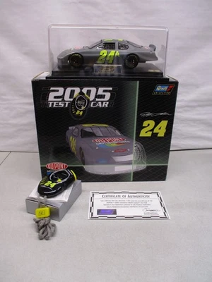 Coche de prueba Revell Jeff Gordon Dupont 2005 1/24 Foto 1 de 3