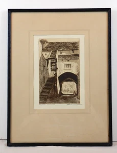 VINTAGE ENGLISH ORIGINAL ETCHING OLD COURTYARD FALAISE BY E.J. MAYBERRY - Picture 1 of 6