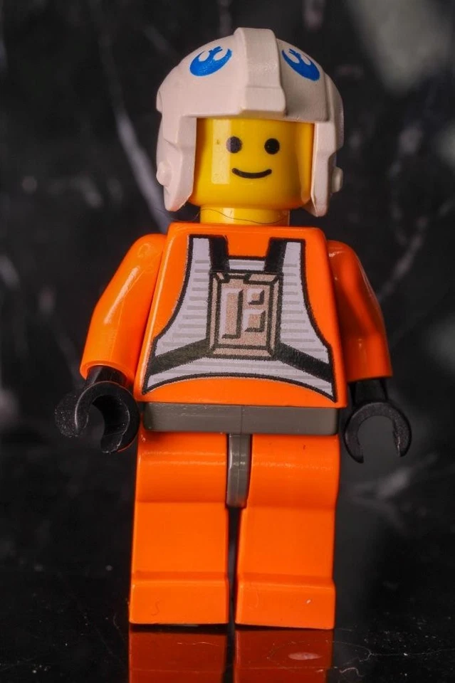 Lego Minifigure - Dak Ralter 7130 с темно-серыми бедрами Snowspeeder Star Wars - Изображение 1 из 1