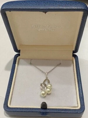 Colgante de perlas blancas Mikimoto M collar de cadena de plata de ley 15,5" Foto 1 de 4