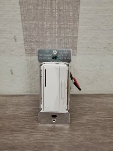 Cooper Eaton 600W RF Smart Dimmer ZWave Compatible Master Switch RF9540N, 3 Way - Picture 1 of 4