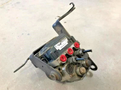 2002 - 2004 年福特 F250SD F350SD 超值防锁 Abs 刹车泵模块 4X4 — 第 1/4 张图片