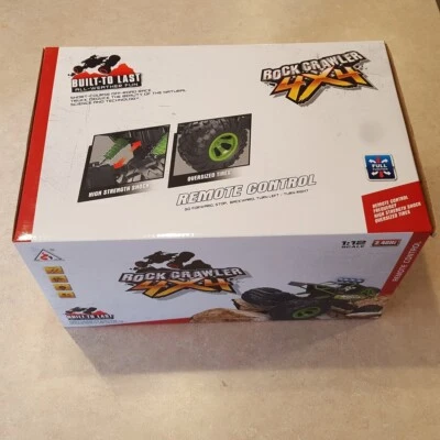 RC Truck ATV Rock Crawler Red/White 4x4 All Wheel Drive 1:12 Scale NEW - Image 1 of 4