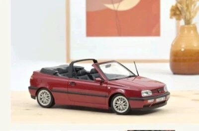 Norev VW Golf 3 Cabriolet 1995 dark red metallic 1/18 Limited 200 pcs. - Immagine 1 di 4