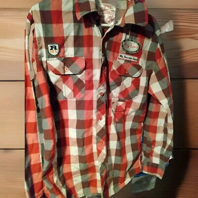 Modern Culture Long Sleeve Button Down Shirt Men's Large - Image 1 of 4