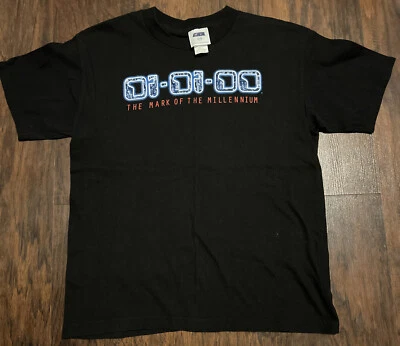 Camisa gráfica Mark Of The Millennium 01-01-00 de colección etiqueta Y2K CSA 14/16 Foto 1 de 4