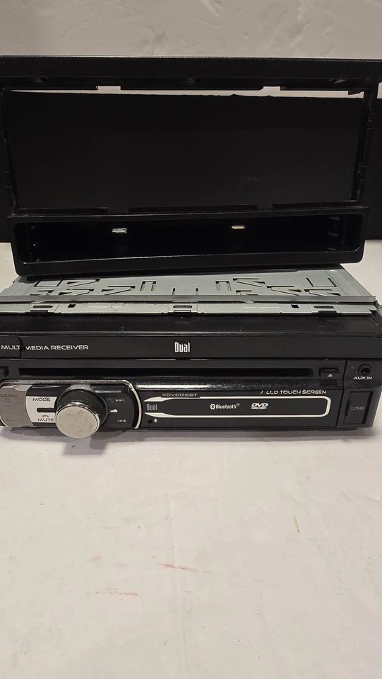 Dual XDVD176BT DVD Media Receiver 7in Touch LCD Bluetooth Single DIN AUX USB - Image 1 of 4