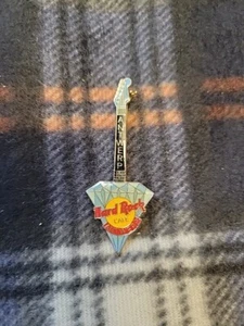 Vintage Hard Rock Cafe Pin 1997 Antwerp Diamond Gitarre Top - Bild 1 von 2