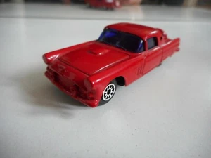 Maisto 1956 Ford Thunderbird in Red - Imagen 1 de 2