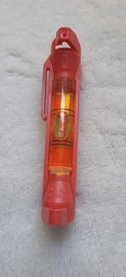 Empire Level Pocket Levels 3" With Pocket Clip New W/O Packaging - Image 1 of 4