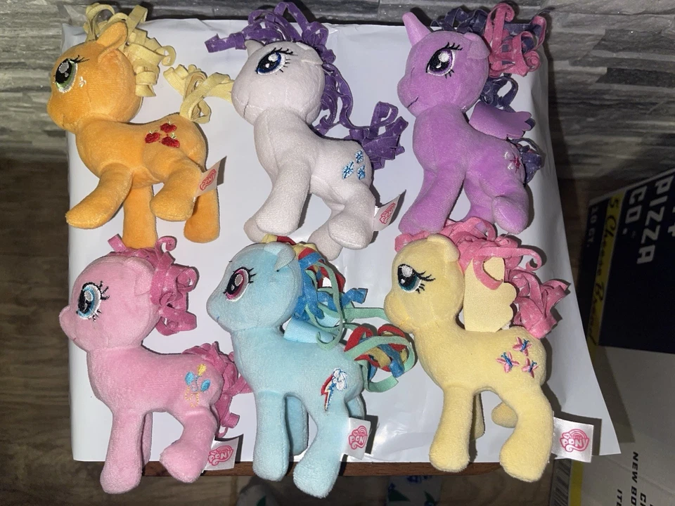 Mini Peluche My Little Pony Lote de 6 Hasbro G4 Applejack Twilight DashRarityPinkie Foto 1 de 4