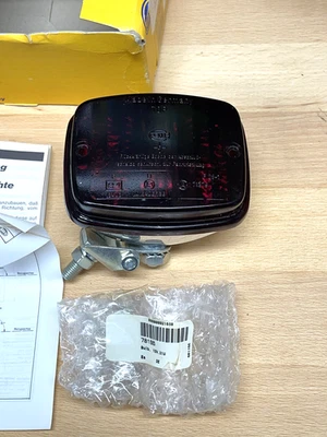 Новый задний противотуманный фонарь Porsche Hella 911 631 259 29 сделано в Германии 2NE 003 030-151 - Изображение 1 из 4