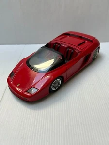 Revell Ferrari Mythos Rot Leichter Defekt ohne Box 1/18 Modellauto - Bild 1 von 10