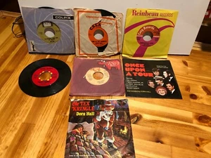 Lot of 7 Vintage 45 RPM Records Toni Wine Dora Hall Mel Freddy Bee Gees #2131 - Picture 1 of 4