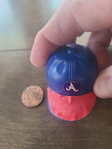 Nice Vintage 1970s Atlanta Braves Mini Helmet Cover