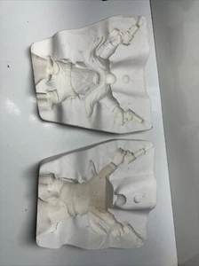 Duncan Ceramic Molds. Yosemite Sam Part 1 (body). 1975. 386a - Picture 1 of 19