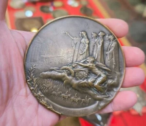 HECHO POR CHRISTOFLE Y FIRMADO POR R. ROZEN ENORME FRANCO ARGENTINA MEDALLA 1906 229gr - Imagen 1 de 4