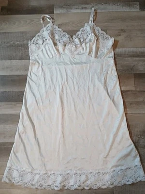 Ashley Taylor White 3.5in Lace Romance Night Gown SlipDress Lingerie Sz 22W  - Image 1 of 4