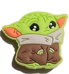 Baby Yoda Schuh Charm! NEU! Für Schuhe, Armbänder, Basteln & mehr! - Bild 1 von 2