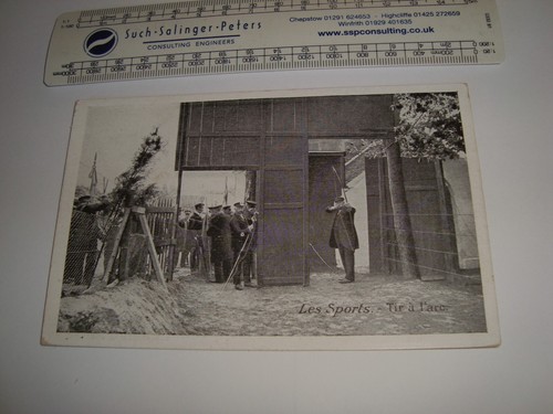 Foto 1 di 4