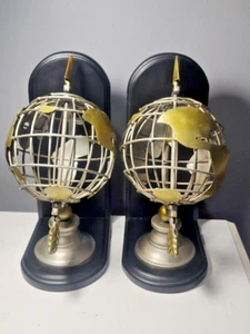 globe sphere bookends - Picture 1 of 5