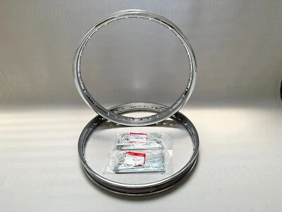 Llantas y radios originales Honda CT 90 Trail 110 + pezones CT90 Trail 90 CT110. Foto 1 de 4