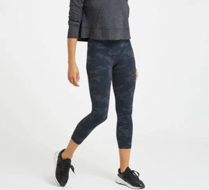 Spanx Look At Me Now Crop Leggings Black Camo Medium NWT - Picture 1 of 12
