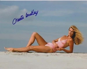 CHRISTIE BRINKLEY Signed 8x10 Photo w/ Hologram COA - Picture 1 of 2