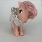 Coton Candy G1 My Little Pony vintage 1982 Hasbro points blancs roses pieds concaves