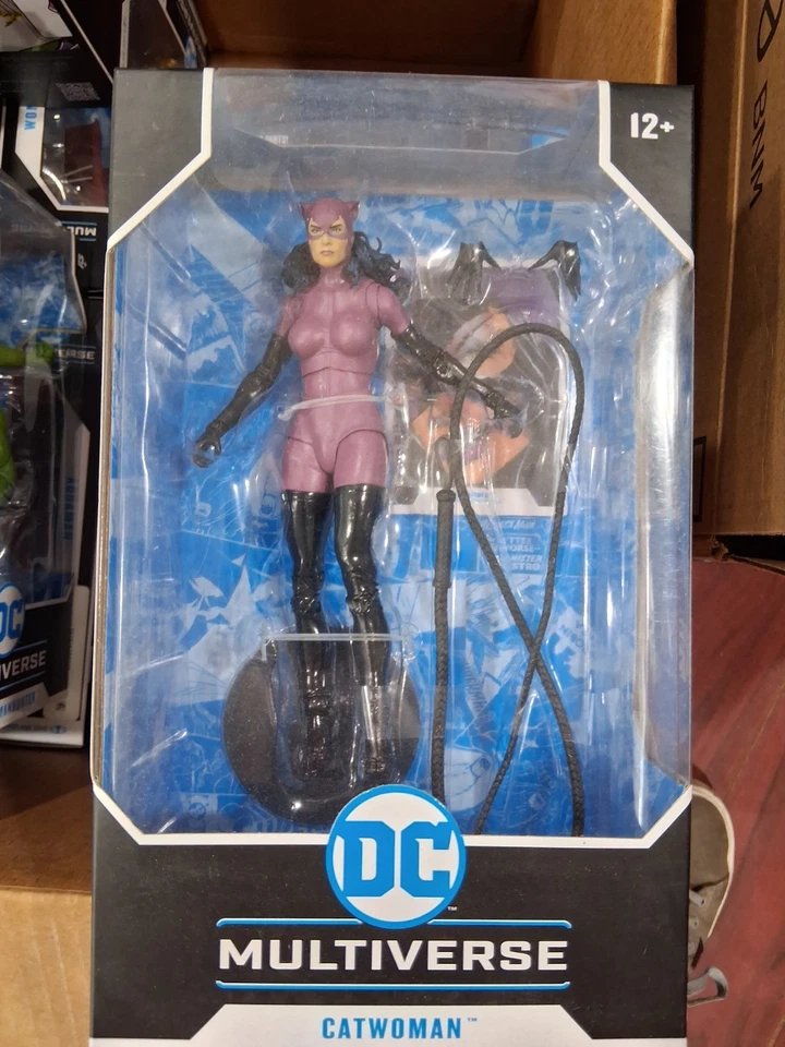 Figura de acción McFarlane DC Multiverse Batman Knightfall Catwoman 7" Foto 1 de 1